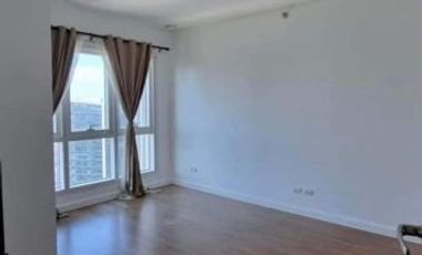 FOR SALE: Two Serendra Sequioa Tower