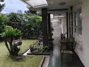 Dijual Rumah Bisa Untuk Kantor Dekat Ke Senopati Dan SCBD