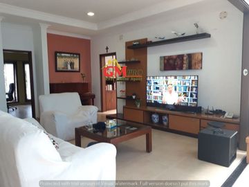 Dijual Rumah Terawat di Turangga BuahBatu Bandung - Tengah