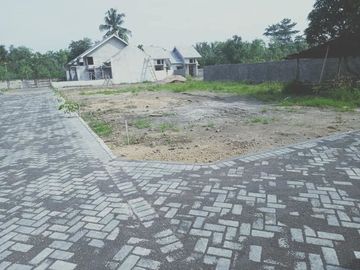 House in Grand Batujai Residence - Praya Barat - Central Lombok
