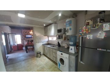 VENDO CASA QUINTA - QUINCHO- PILETA - DEPOSITO TALLER LUJAN DE CUYO