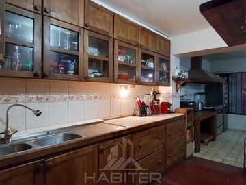 Casa en venta de 3 dorm. en Los Angeles