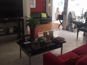 EXCELENTE Departamento TIPO CASA  UNICO