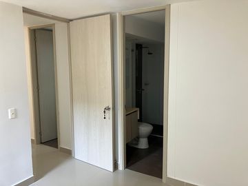 apartamento en venta en paraíso. Cod V104689