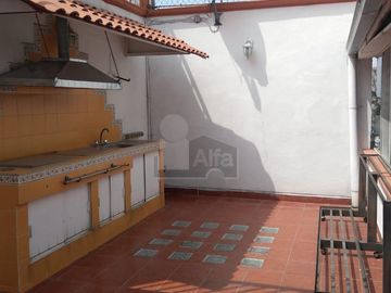 Casa sola en venta en Santiago Cuautlalpan / Texcoco (México)