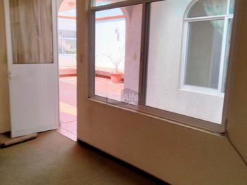 Casa sola en venta en Santiago Cuautlalpan / Texcoco (México)