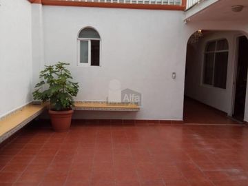 Casa sola en venta en Santiago Cuautlalpan / Texcoco (México)