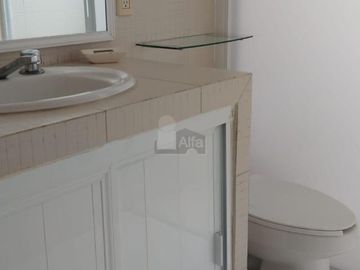 Casa sola en venta en Santiago Cuautlalpan / Texcoco (México)