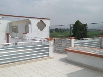 Casa sola en venta en Santiago Cuautlalpan / Texcoco (México)