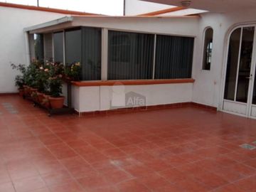 Casa sola en venta en Santiago Cuautlalpan / Texcoco (México)