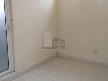 Casa sola en venta en Santiago Cuautlalpan / Texcoco (México)