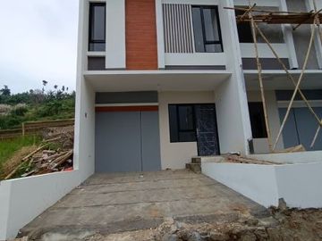 Rumah di pasirimpun dekat Rs Hermina Arcamanik Bandung