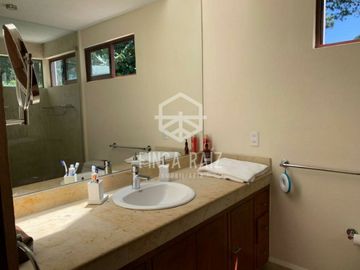 En venta hermosa casa en Avándaro.