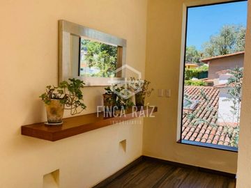 En venta hermosa casa en Avándaro.