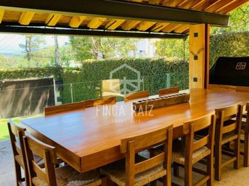 En venta hermosa casa en Avándaro.
