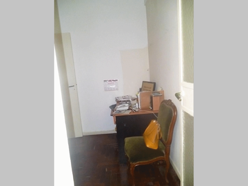 OPORTUNIDAD - PH en Venta en Almagro 3 ambientes c dependencia 60 m2, 2° por escalera - Sarmiento 3800