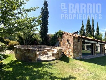 Casa en Venta en Hacienda Chicureo