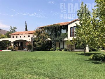 Casa en Venta en Hacienda Chicureo