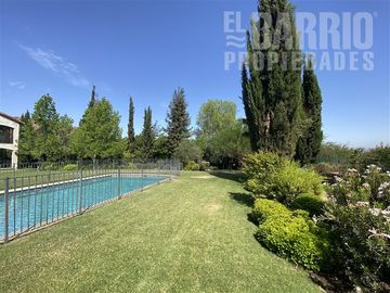 Casa en Venta en Hacienda Chicureo
