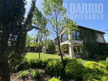 Casa en Venta en Hacienda Chicureo