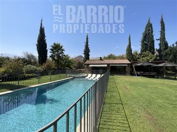 Casa en Venta en Hacienda Chicureo