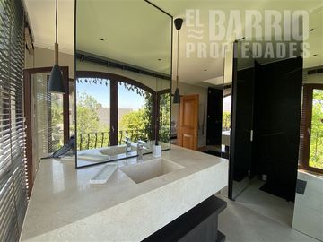 Casa en Venta en Hacienda Chicureo