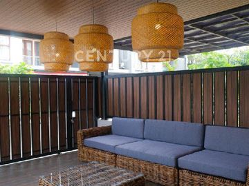 Rumah Mewah Fully Furnished Siap Huni Di Cheryfield, Buah Batu