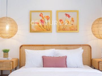 Rumah Mewah Fully Furnished Siap Huni Di Cheryfield, Buah Batu