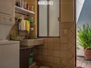 Departamento en venta en Jardines de la Montaña