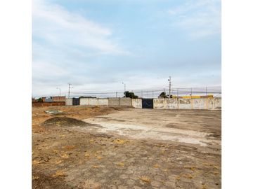 En venta casa y terreno ideal para hostería u hotel