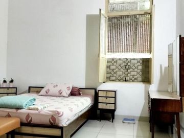 Rumah ANTIK Klasik Di Sayap Jalan Merdeka Lengkong Pusat Kota Bandung