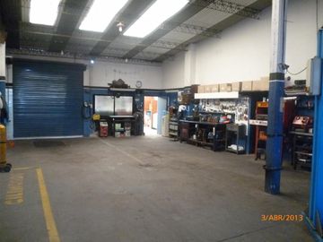 Casa + Depto + Taller en Venta en Merlo Norte