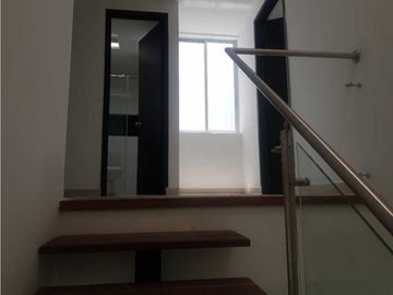 CASA CONJUNTO  AVENIDA CENTENARIO