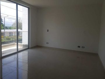 CASA CONJUNTO  AVENIDA CENTENARIO