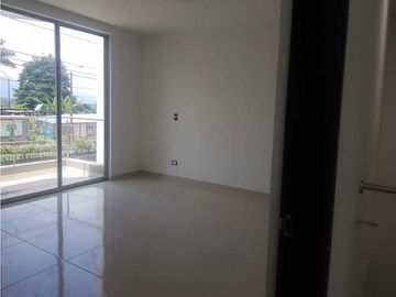 CASA CONJUNTO  AVENIDA CENTENARIO