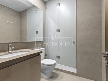 Departamento en venta de 6 dorm. en Las Condes