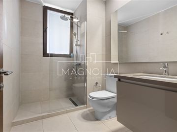 Departamento en venta de 6 dorm. en Las Condes