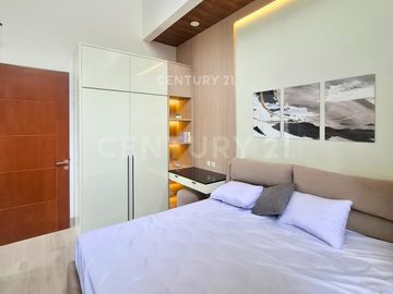 Rumah Dengan Ruang Keluarga Prima Harapan Regency Bekasi