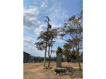 RANCHO EN EXPLOTACIÓN EN EL KM 29 OCOzOCOAUTLA - VILLAFLORES