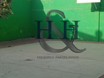 Casa con excelente ubicación