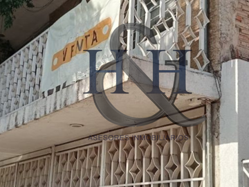 Casa con excelente ubicación