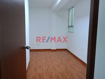 Buscas un moderno y amplio departamento con cochera para tu familia ? 
Has encontrado el departamento que buscabas.

📍 Zona tranquila, Calle Q Mz L