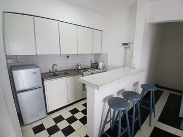 DEPARTAMENTO 3 AMBIENTES, VISTA PARCIAL AL MAR