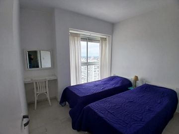 DEPARTAMENTO 3 AMBIENTES, VISTA PARCIAL AL MAR