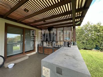 Casa en Venta en Chicureo / Piedra Roja