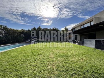 Casa en Venta en Chicureo / Piedra Roja