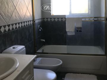 Venta de Casa c/ 4 dormitorios y piscina - Boca Raton - Pilar