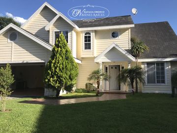 Venta de Casa c/ 4 dormitorios y piscina - Boca Raton - Pilar
