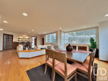 Departamento en venta  Lomas Country Club, Huixq. Acceso elevador una sola planta