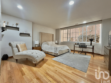 Departamento en venta  Lomas Country Club, Huixq. Acceso elevador una sola planta